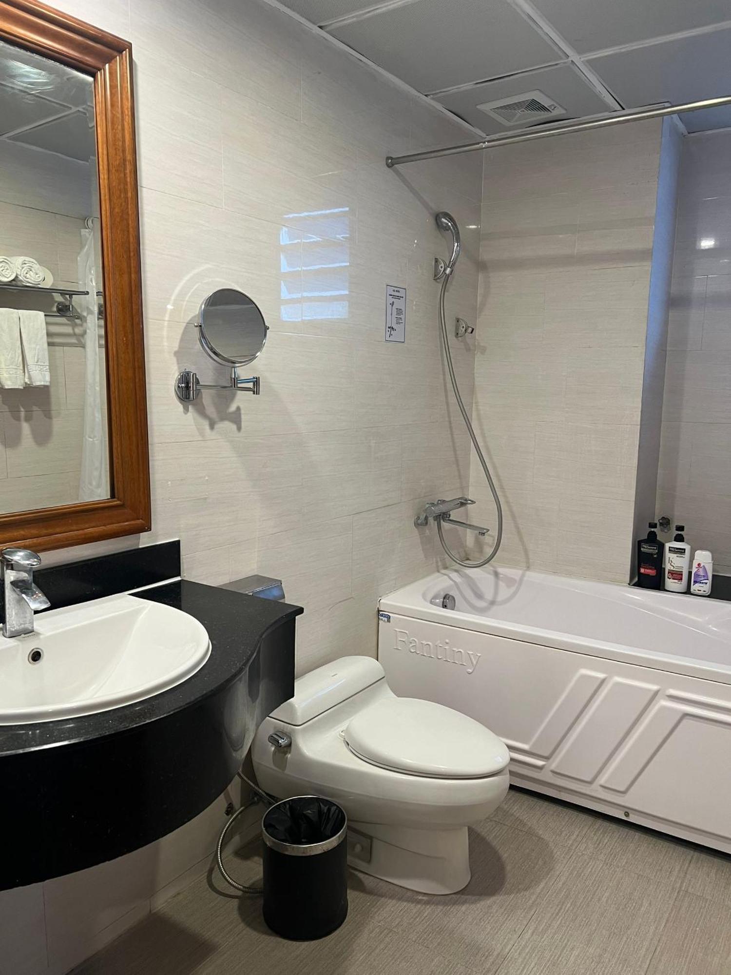 A25 Hotel - 19 Phan Dinh Phung 3*