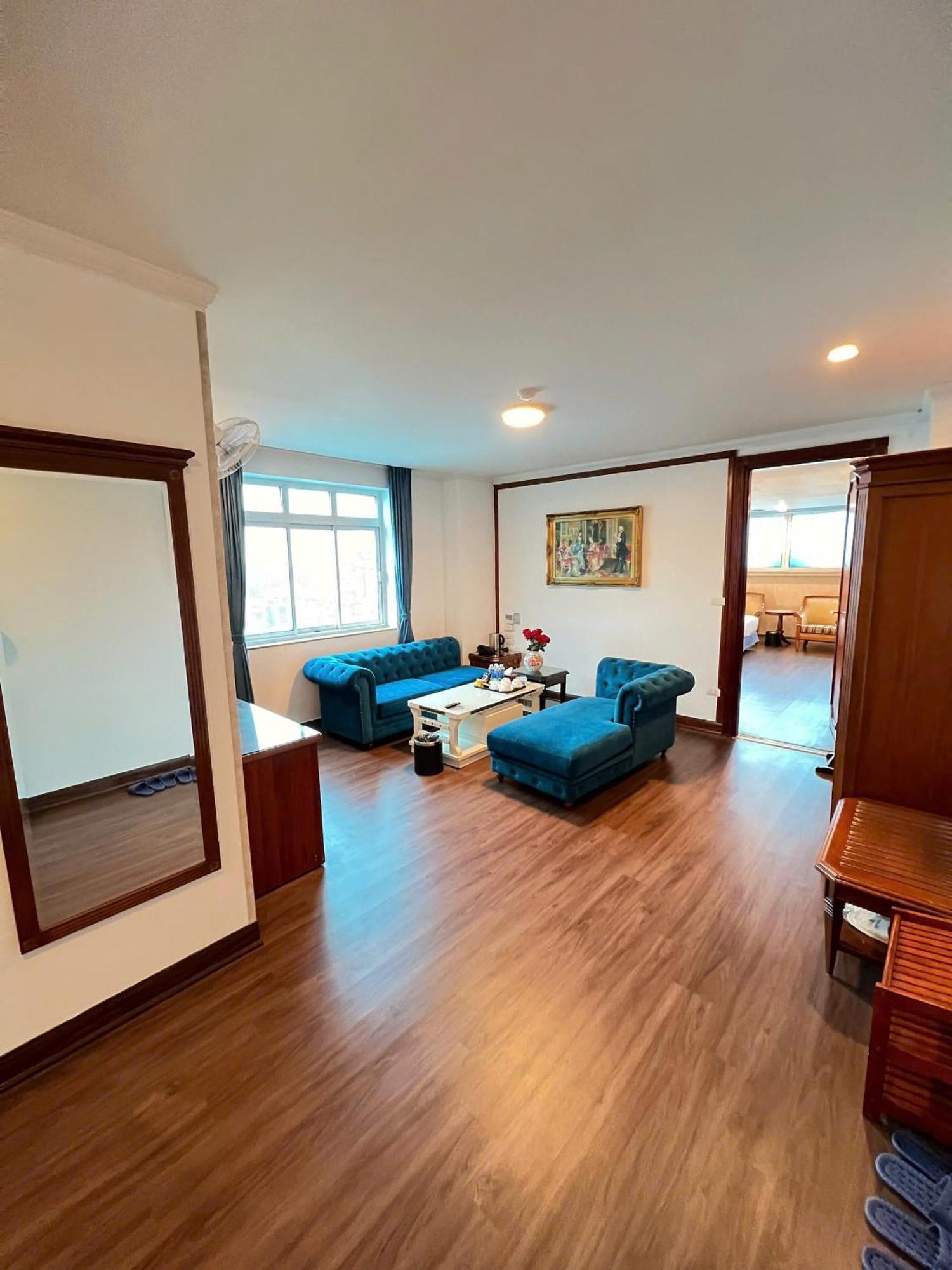 A25 Hotel - 19 Phan Dinh Phung Aparthotel Hanoi