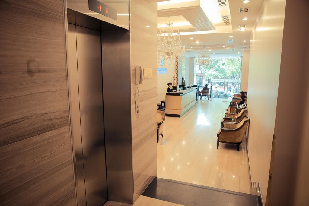 A25 Hotel - 19 Phan Dinh Phung 3* Hanoi